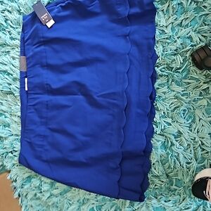 nwt women's sz 18 royal blue scalloped skort fro. crown & ivy